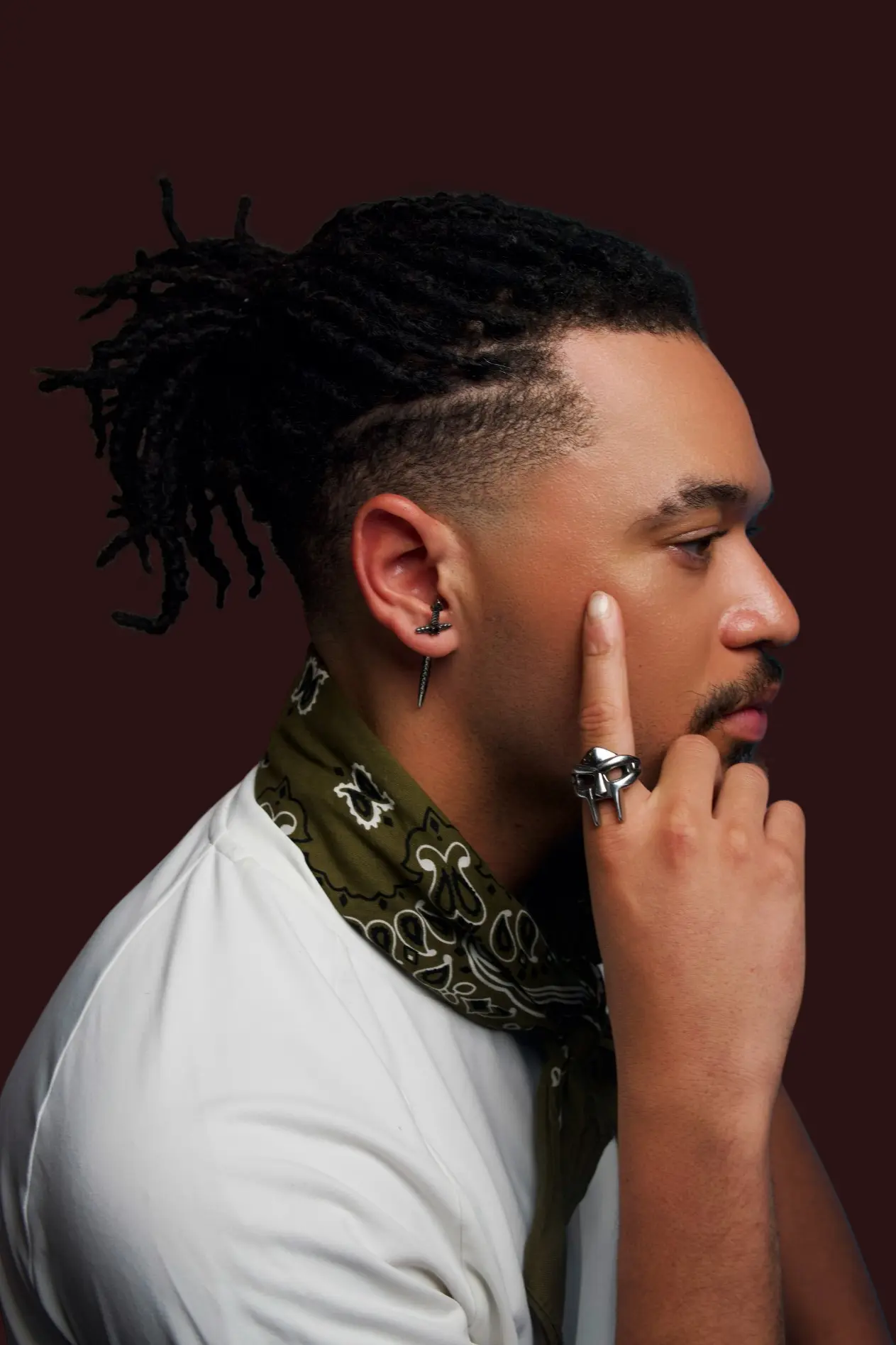 Mẫu dreadlocks medium length phối màu highlight độc đáo